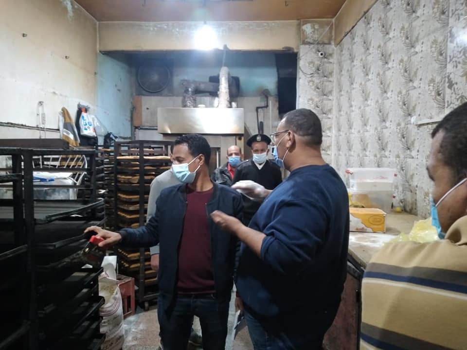 صحة أسوان: إعدام أكثر من طنين مواد غذائية فاسدة 1 IMG 20210112 WA0000 11721509023