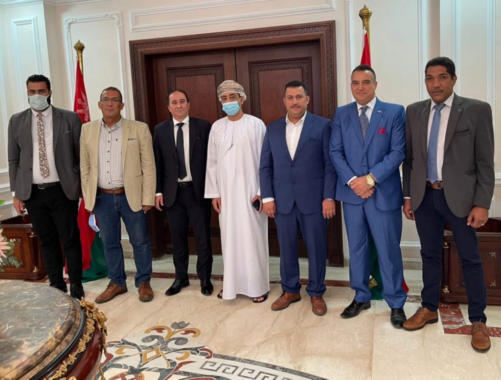 سفير مصر بسلطنة عمان يؤكد على العلاقات الأخوية المتينة بين البلدين وحرص قيادة البلدين على توطيدها وتنميها 1 IMG 20210825 WA00101721901006