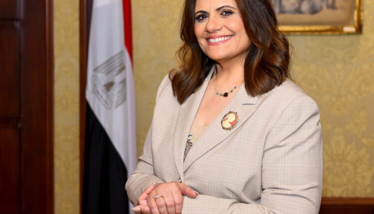 وزيرة التضامن تجتمع مع رئيس الهيئة القومية للتأمين الاجتماعي لبحث تحسين الخدمات التأمينية لأصحاب المعاشات 1 IMG 20230523 WA0053