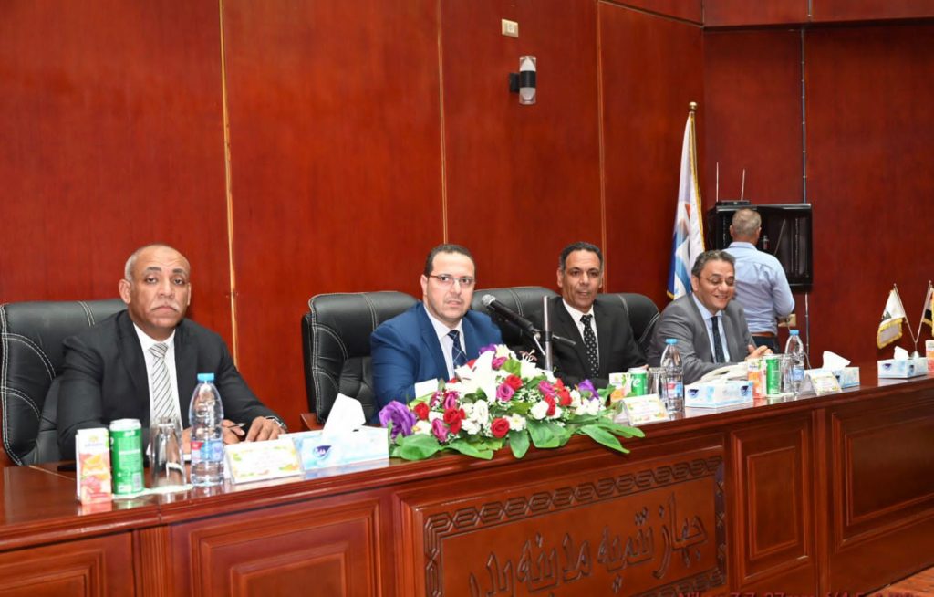نائب "المجتمعات العمرانية" يؤكد أهمية متابعة معاوني رؤساء أجهزة المدن الجديدة لدفع عجلة التنمية 1 IMG 20230808 WA00211722416044