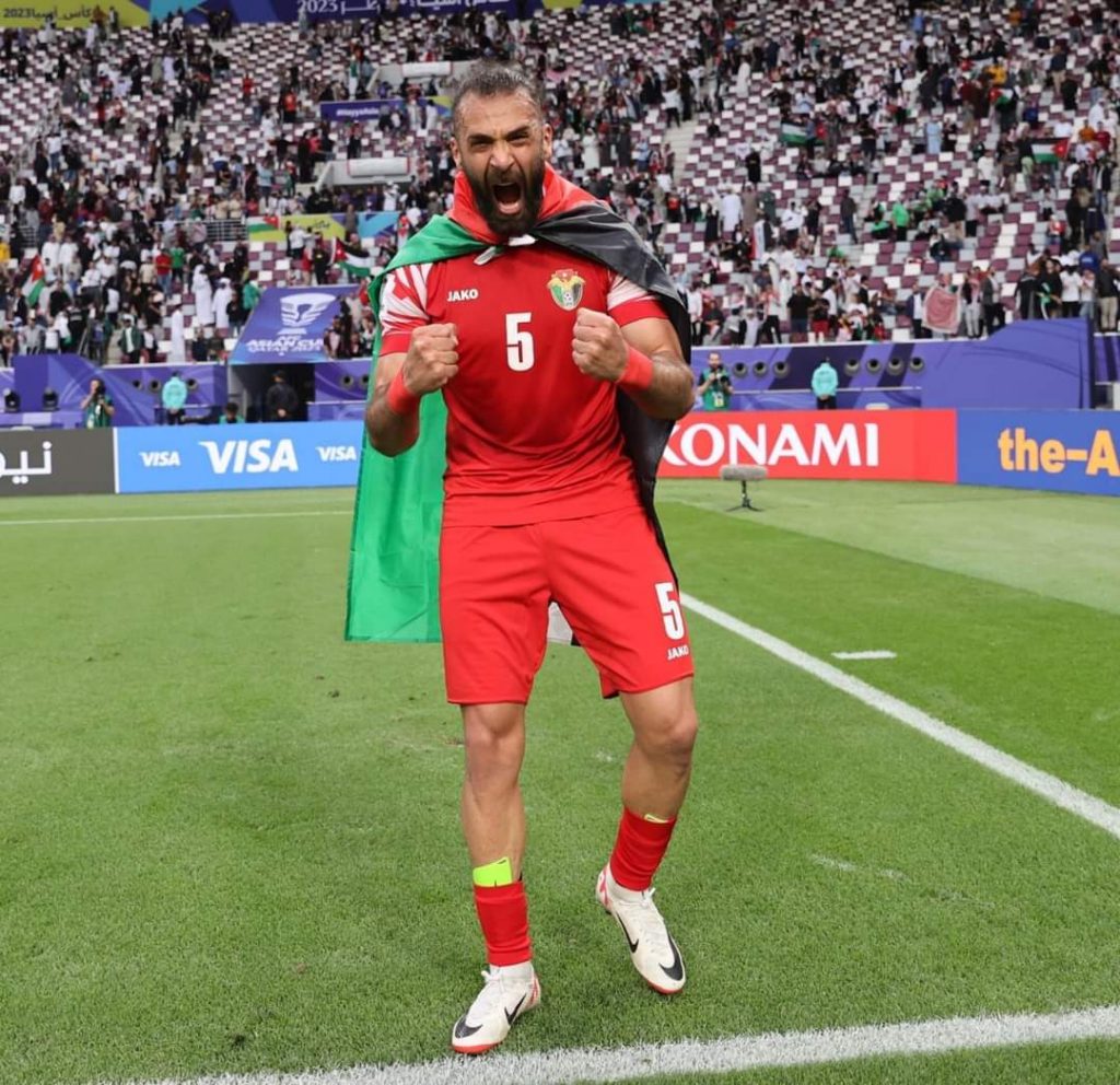 الأردني "يزن العرب" ينتقل إلى "إف سي سول" الكوري الجنوبي قادما من معيذر القطري 1 emarat news 2024 01 31 13 15 50 1661591721136844