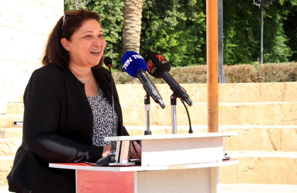 رئيس الطائفة الإنجيلية يهنئ مارجريت صاروفيم على توليها منصب نائبة وزيرة التضامن الاجتماعي 1 مارجريت صاروفيم