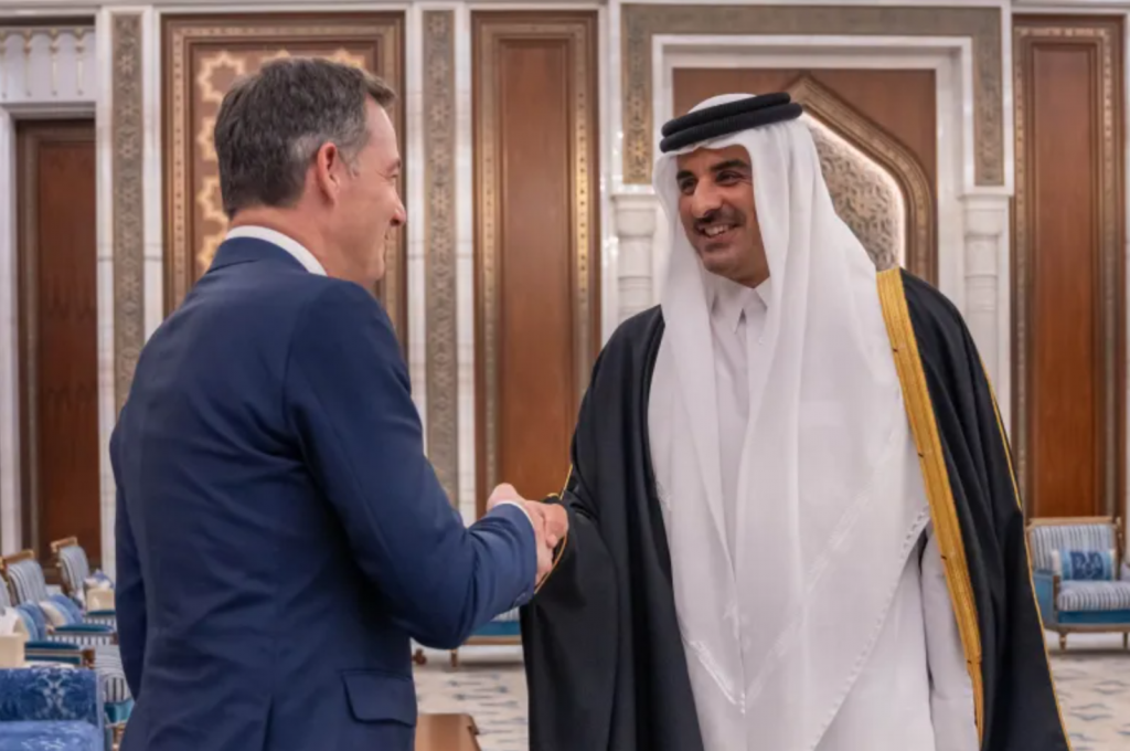 قطر وهولندا تبحثان آخر تطورات الأوضاع في غزة 1 أمير قطر 1800x11961723544103