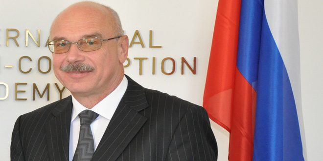 دبلوماسي روسي: موسكو لا ترى أي فرصة للتفاوض مع الإدارة الأمريكية الحالية 1 فلاديمير فورونكوف