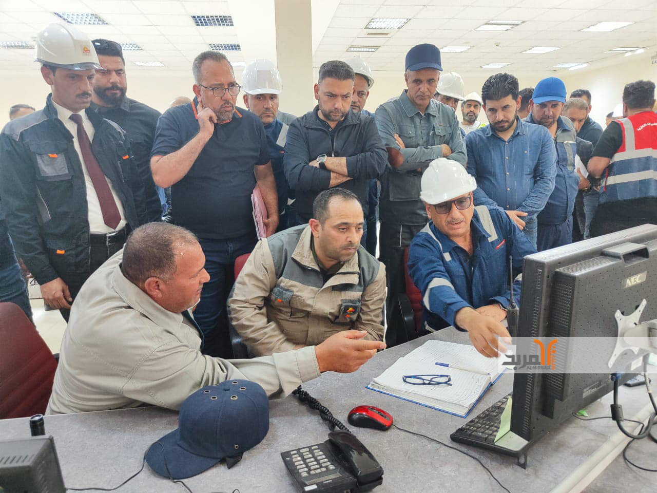 خلال جولة بالإسكندرية.. وزير الكهرباء يوجه بسرعة الاستجابة للشكاوى ومراجعة منظومة الأعطال 1 102142023136001 341880476 1272280073671989 1767406663612455660 n1722496444