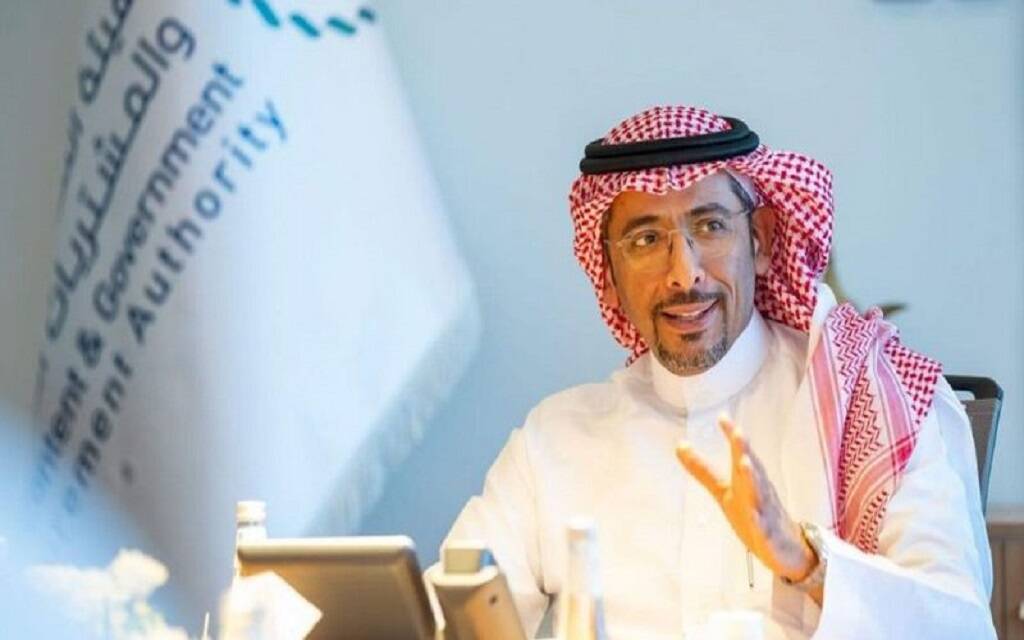 وزير الصناعة: نهتم بالعنصر البشري وإعداد كوادر مؤهلة لسوق العمل لتحسين صورة المنتج المحلي 1 10241723384383
