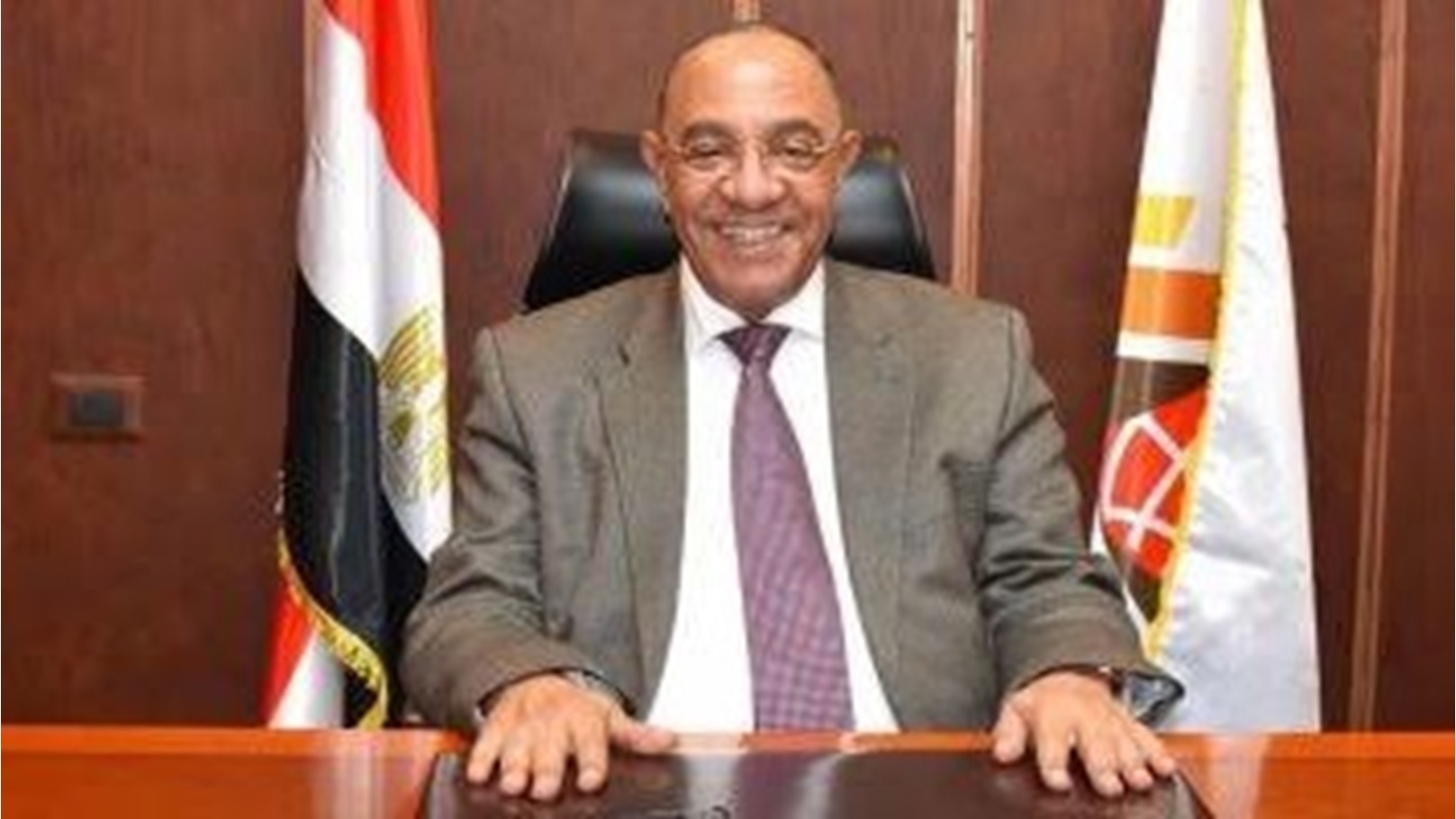 رئيس الغرفة التجارية بالجيزة: اهتمام الحكومة بملف الصناعة يؤتي ثماره خلال الفترة المقبلة 1 122022211459514976857311724580425