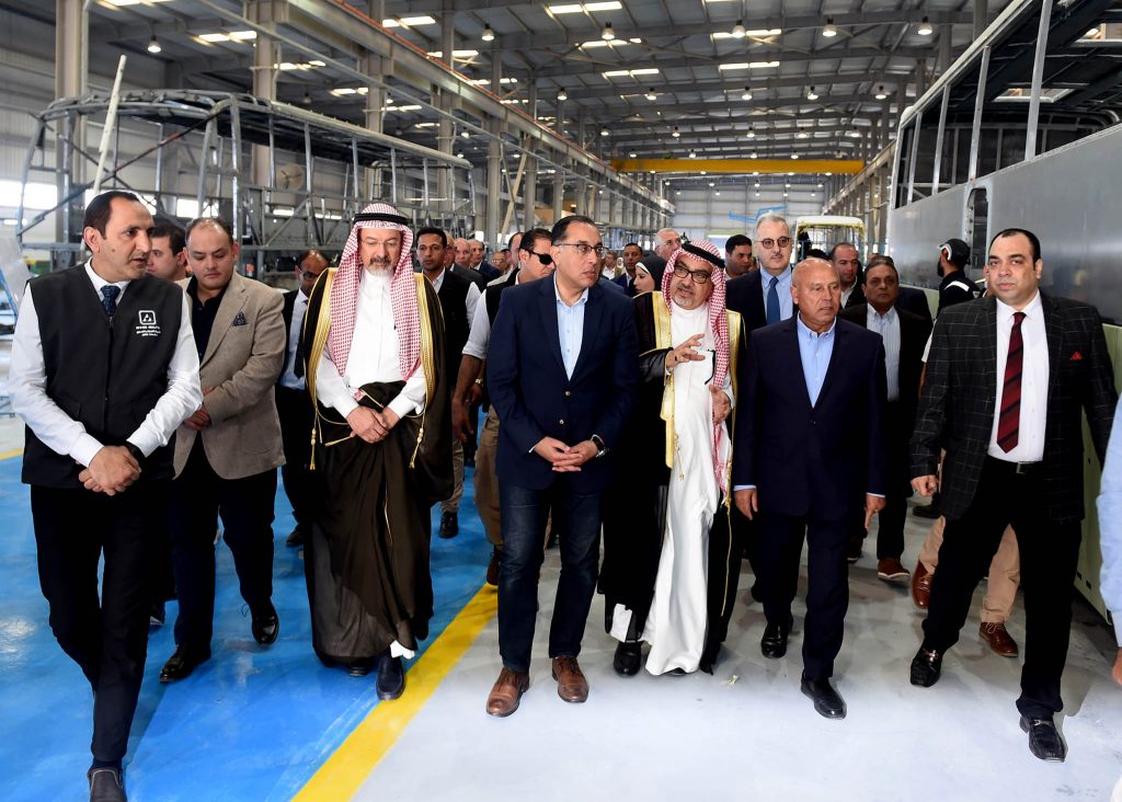 رئيس الوزراء يتفقد مصنع "الشركة الأوروبية المصرية للصناعات الدوائية" بالإسكندرية 1 16 3 2023 17 52 28 GomhuriaOnline 5516789819481722673144