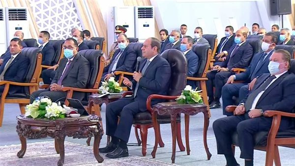 كامل الوزير: الرئيس السيسي وجه بتذليل العقبات أمام المستثمرين للنهوض العاجل بالصناعة 1 1621723359843