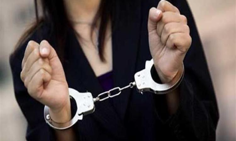 ضبط سيدة بالدقهلية لقيامها بالاستيلاء على 5 ملايين جنيه من عدد من الأشخاص بدعوى توظيفها لهم 1 168035319101723365723