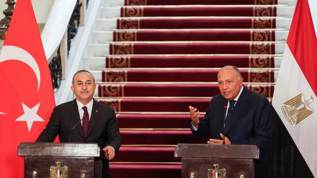 وزير الخارجية التركي: نتطلع لزيارة الرئيس السيسي.. إضافة أولى 1 2023 03 18T105907Z 956205538 RC2AWZ9S156I RTRMADP 3 EGYPT TURKEY1722870185