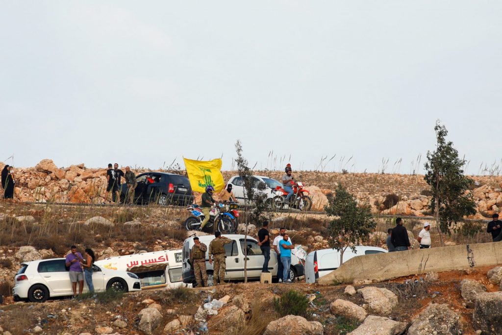 حزب الله يعلن استهداف مواقع تمركز للجيش الإسرائيلي في المالكية وخربة ماعر 1 2513341723718764