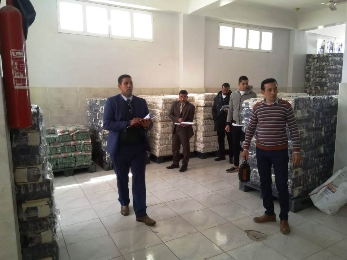 محافظ سوهاج يشكل لجنة لفحص مصانع تعبئة الغاز والمستودعات والمنشآت التي تستخدم البوتاجاز 1 3021724231524