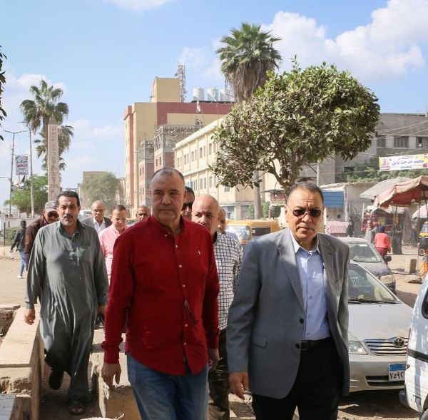 محافظ الشرقية يتابع معدلات تنفيذ مشروعات "حياة كريمة" بمدينة الحسينية 1 312480625 438174725153057 8011140520579171760 n1723549385