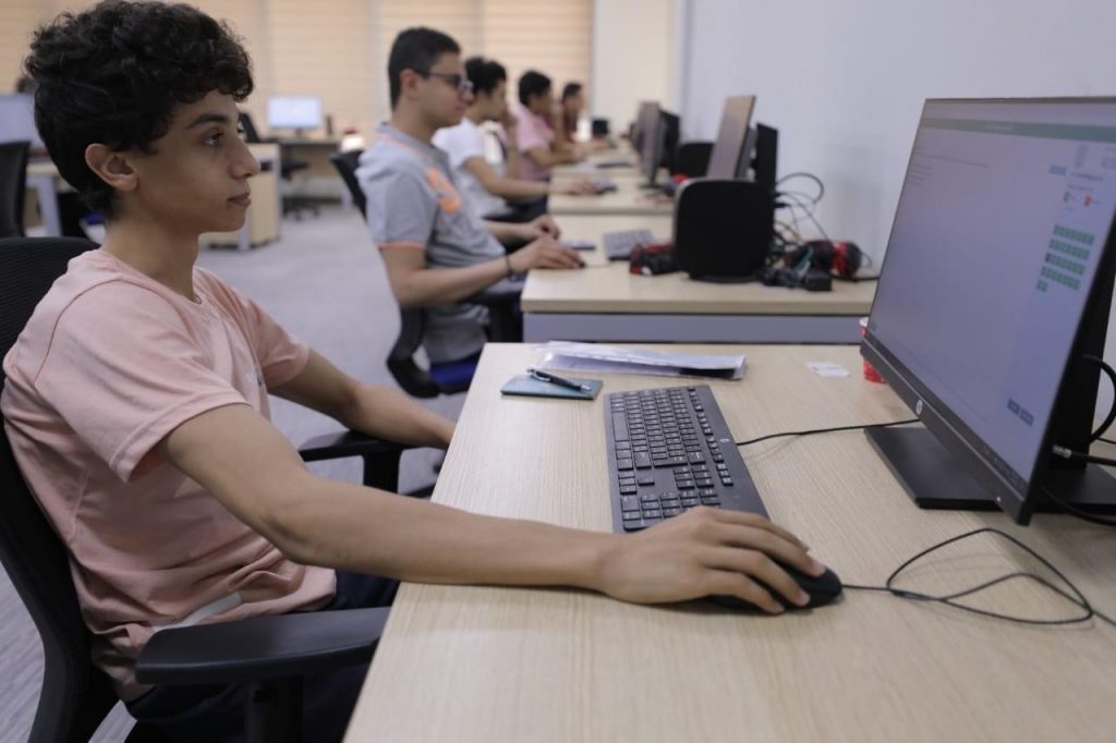 التعليم العالي: 7 آلاف طالب يسجلون في تنسيق المرحلة الأولى للقبول بالجامعات 1 32791723460523