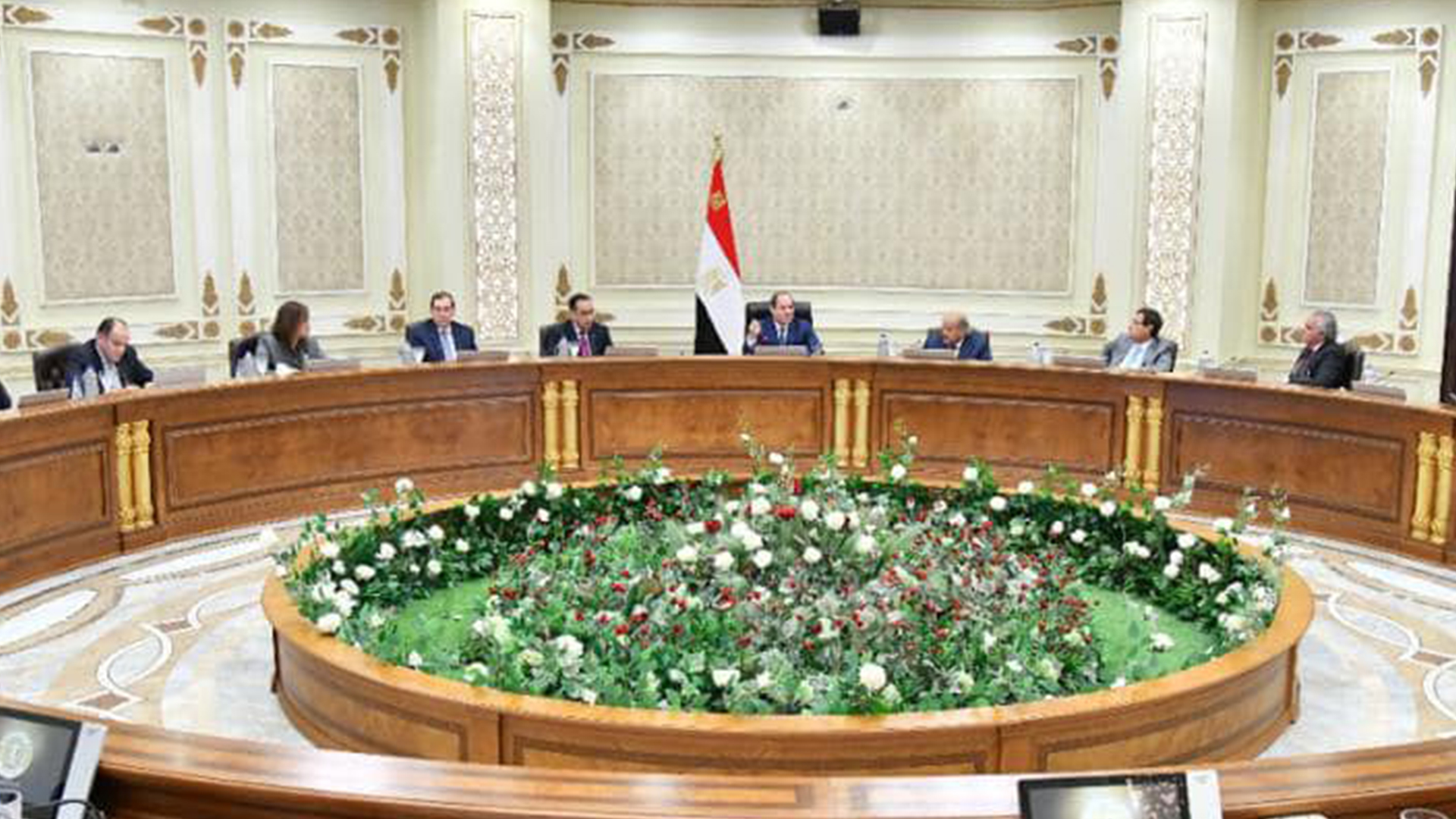 سفير مصر بالنيجر يؤكد العلاقات المتميزة بين البلدين وحرص القاهرة على تطوير التعاون المشترك خلال الفترة القادمة 1 3 371722713163