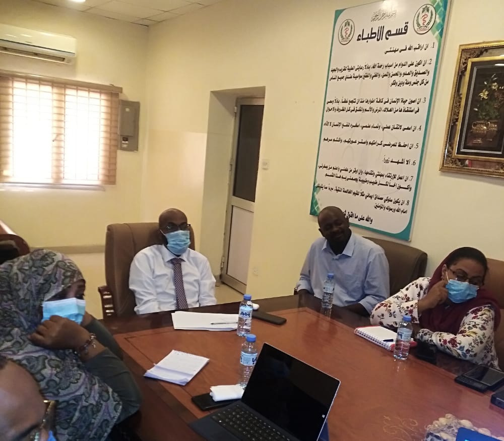 وزير الصحة بالسودان يتفقد شحنة أدوية الملاريا المستلمة من صندوق الدعم العالمي ومنظمة اليونيسيف 1 511d80aa 8af5 4b42 aff2 1fdbd5cc9b371722711783