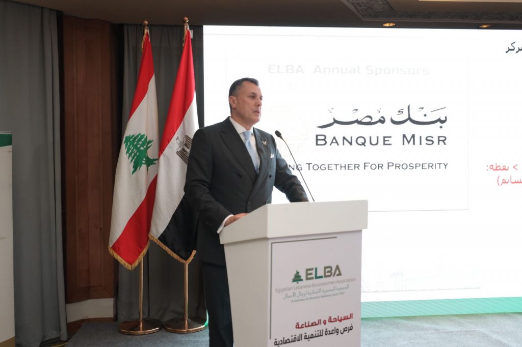 وزير السياحة والآثار: صناعة السياحة حيوية تساهم في تحقيق التنمية الاقتصادية للبلاد 1 53618 31724924464