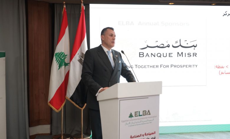 وزير السياحة والآثار: صناعة السياحة حيوية تساهم في تحقيق التنمية الاقتصادية للبلاد 1 53618 31724924464
