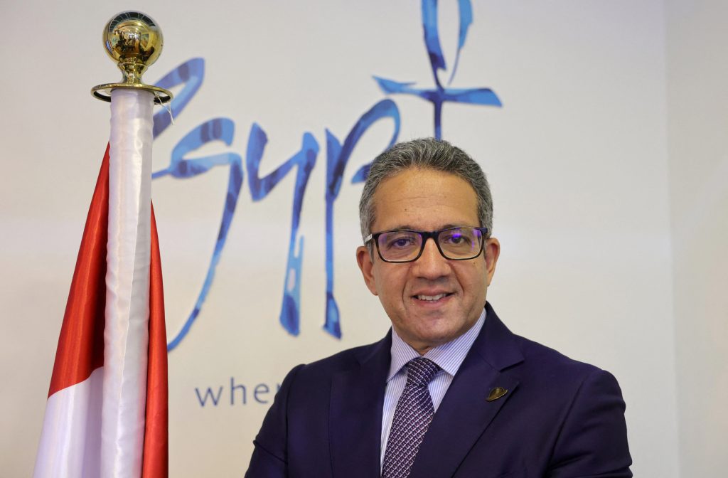 المرشح المصري لمنصب مدير عام اليونسكو يقوم بزيارة إلى موريشيوس ويلتقي بعدد من كبار المسئولين 1 642dfce14236045826193de01724177704