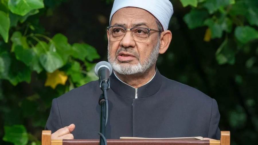 شيخ الأزهر: المرأة أحد أركان حضارة المسلمين 1 662721724591583
