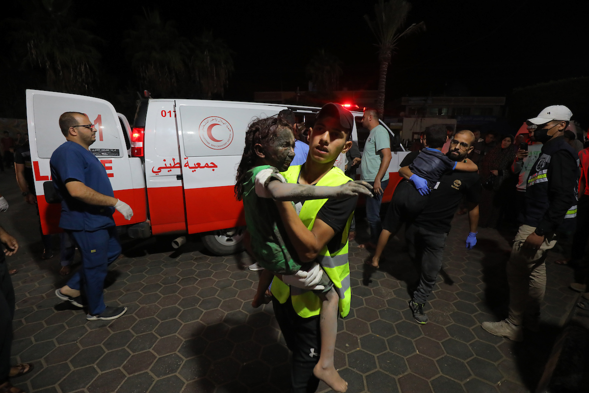 المرصد الأورومتوسطي: مجزرة مدرسة "التابعين" تعكس إرادة إسرائيل في استمرار إبادة الشعب الفلسطيني 1 7 2 11723331104