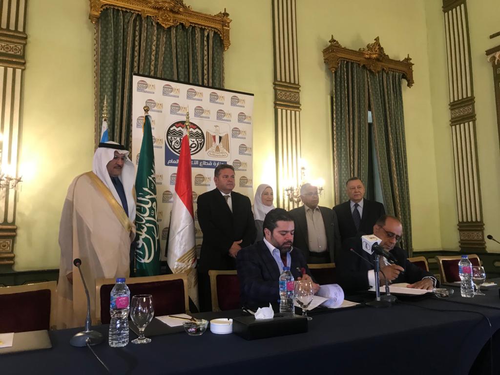 وزير قطاع الأعمال يستعجل إنجاز مشروع تطوير فندق "شبرد" 1 91722681003