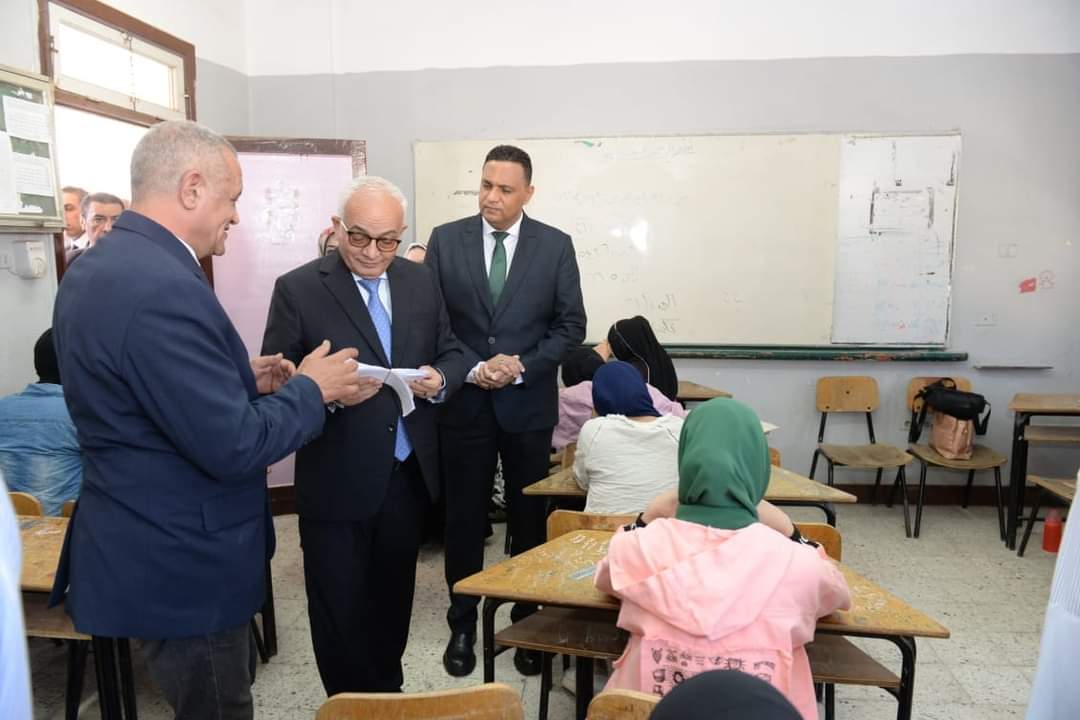 وزير التربية والتعليم ومحافظ الدقهلية يتفقدان مدرسة الحصص الابتدائية المشتركة التابعة لـ"حياة كريمة" 1 IMG 20230520 WA00541722702903