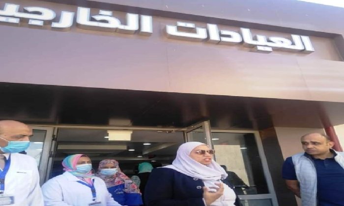 محافظ أسوان: نكثف العمل لتطبيق "التأمين الصحي الشامل" داخل 11 مستشفى و112 مركزا طبيا 1 elaosboa254761722935103