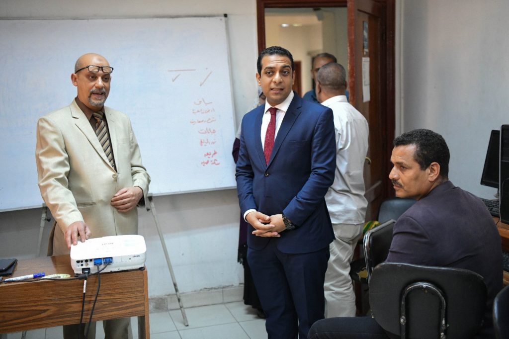 نائب محافظ قنا يوجه بسرعة حصر أملاك الدولة 1 elaosboa378011725116043