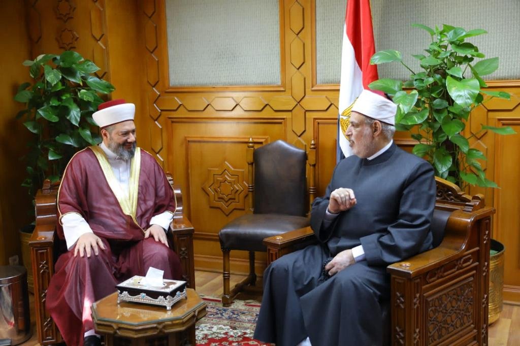 وكيل الأزهر يبحث مع نائب رئيس مجلس الإفتاء السويدي لبحث سبل التعاون في المجال الدعوي 1 elaosboa642351724864883