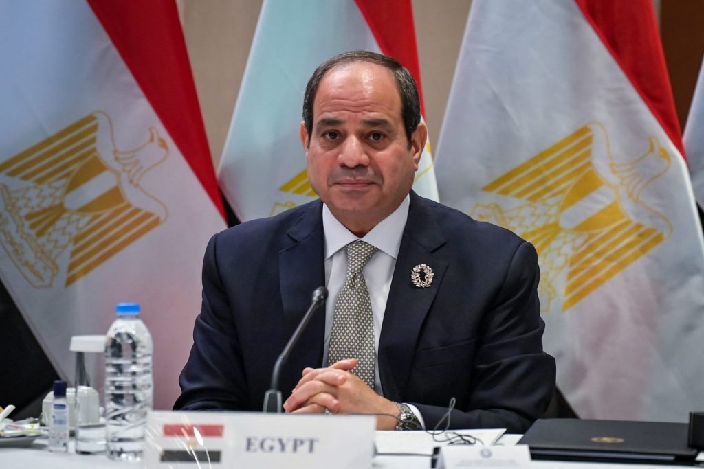 الرئيس السيسي يوفد مندوبًا للتعزية 1 elaosboa910721723464663