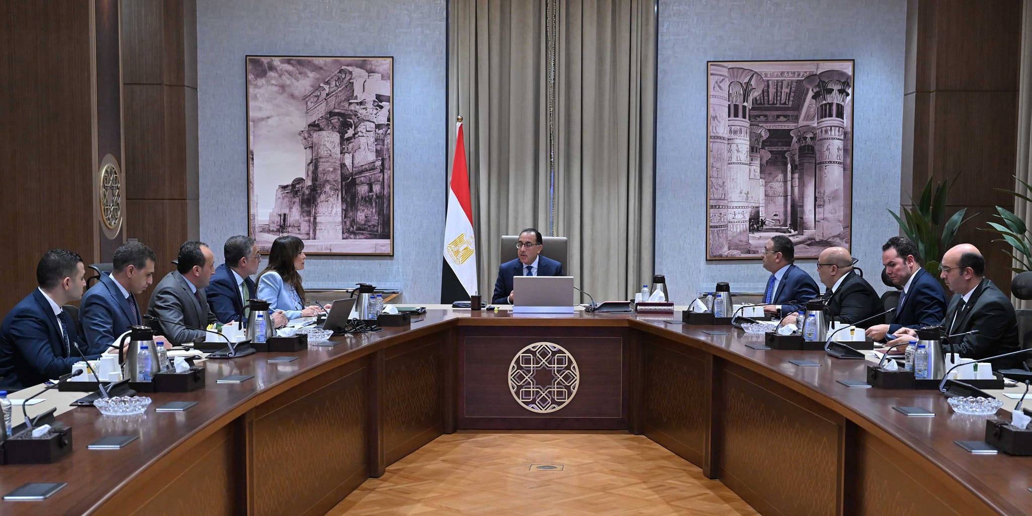 مدبولي: تشجيع إنشاء مصانع جديدة وجذب استثمارات.. وعدم اتخاذ أي قرار لغلق أي منشأة صناعية إلا بموافقتي 1 elbashayer 2023 11 13 9786021723641483