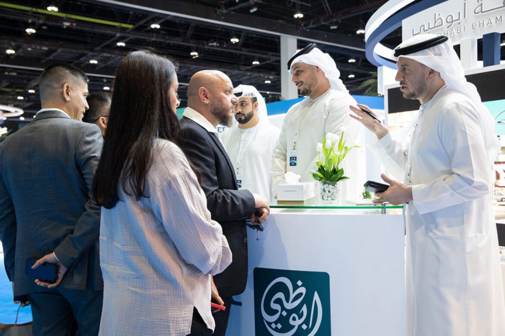 أسبوع "الطاقة الأفريقي" يسلط الضوء على الاستثمارات الأجنبية وجهود دفع المشروعات في القارة السمراء 1 image 1 1170x7791724333586
