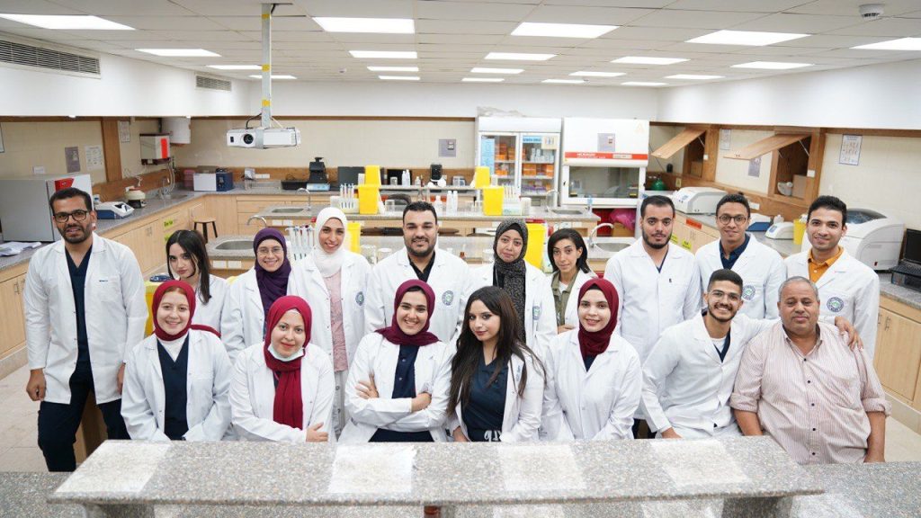 لجنة تقييم كلية تكنولوجيا العلوم الصحية تتأكد من جاهزية كلية تكنولوجيا العلوم الصحية بجامعة المنصورة الأهلية 1 كلية تكنولوجيا العلوم الصحية التطبيقية