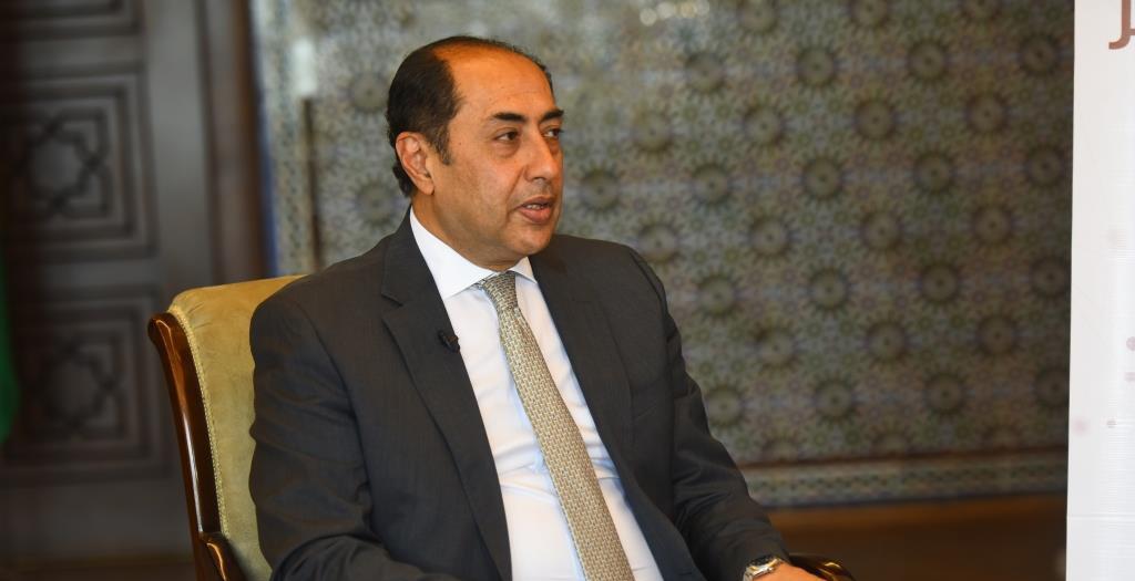 السفير حسام زكي: الجامعة العربية تساهم في إعطاء الموقف الفلسطيني زخما وعمقاً في المحافل الدولية 1 السفير حسام زكي الأمين العام المساعد لجامعة الدول العربية 41725382985