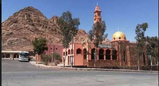 محافظة جنوب سيناء تعقد اجتماعًا لبحث تنسيقات "التجلي الأعظم" بسانت كاترين وتأمين المشروع 1 شروع التجلي الأعضم1725276185