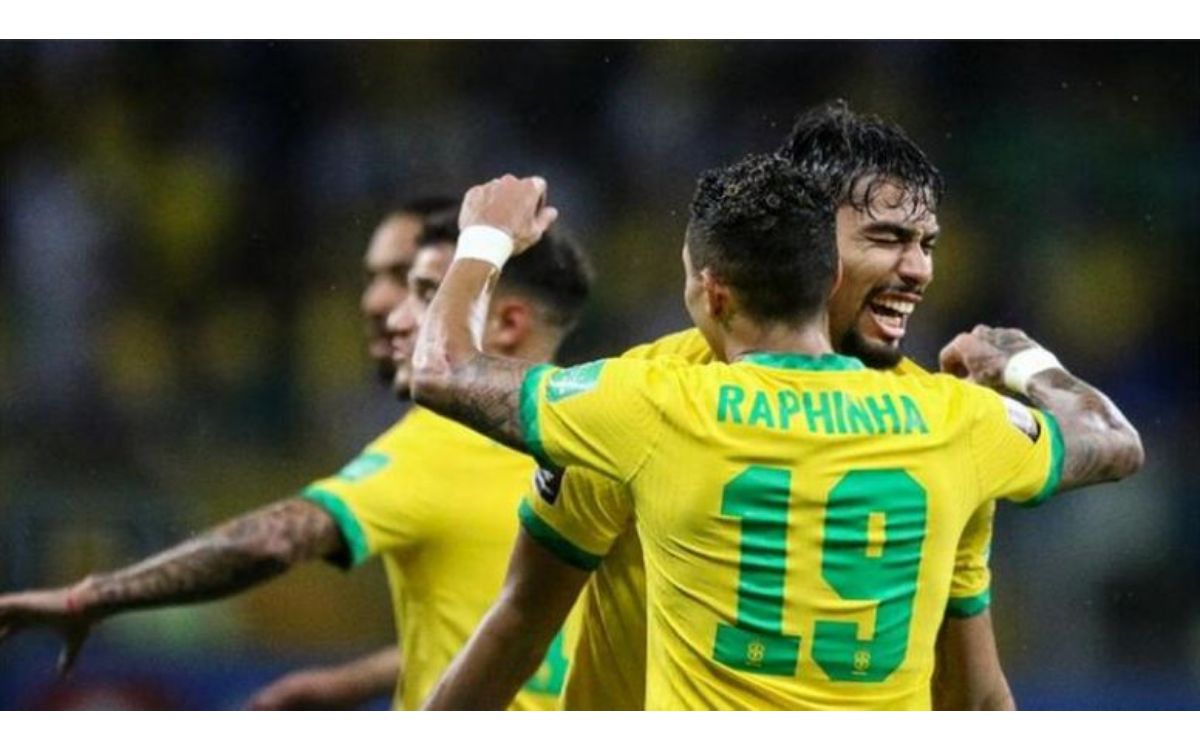 تصفيات كأس العالم: فوز البرازيل على الإكوادور وتعادل بيرو مع كولومبيا وأوروجواي مع باراجواي 1 01 3 11725681663