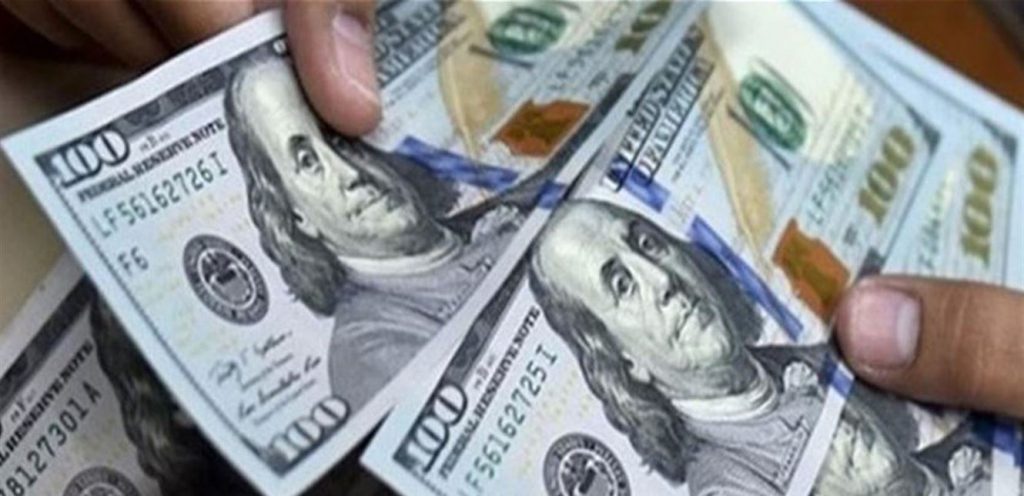 الدولار يرتفع أمام الجنيه خلال تعاملات اليوم بالبنوك المصرية 1 02 111726650904