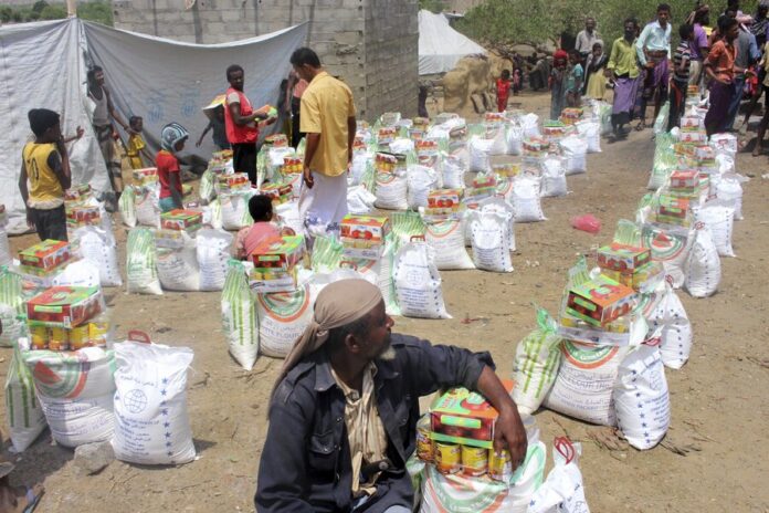 الأمم المتحدة: تصاعد غير مسبوق في مستويات انعدام الأمن الغذائي في اليمن 1 1069827 1 0923 yemen food aid standard