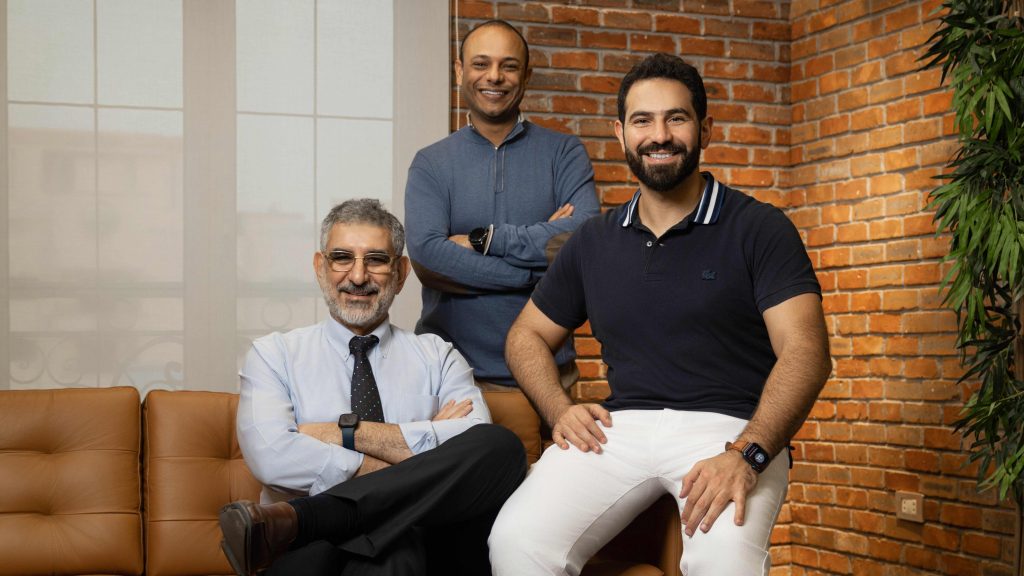رحمي : تمويل بقيمة 3 ملايين دولار بنظام التخصيم الدولي لتشجيع المصدرين وتعزيز قدراتهم الإنتاجية 1 11725448083