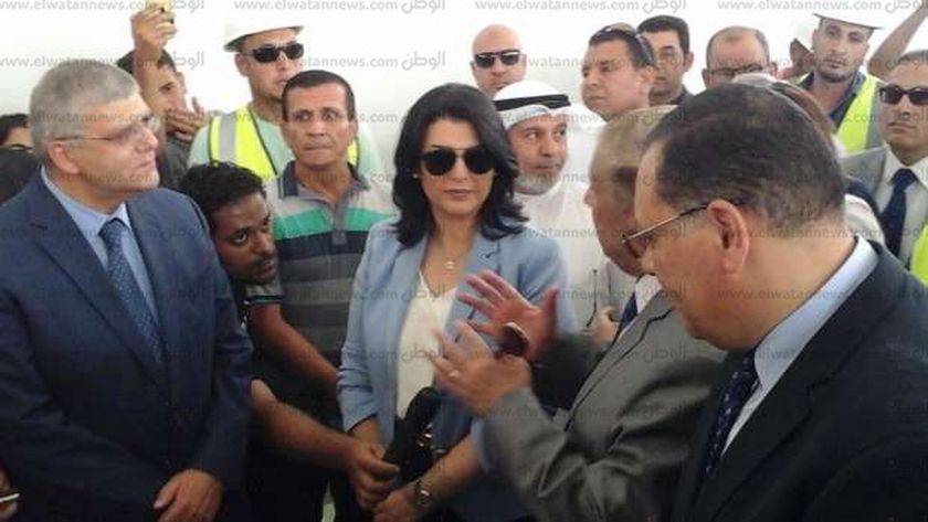 رئيس جامعة قناة السويس يتفقد تجهيزات الكلية المصرية الصينية للتكنولوجيا التطبيقية استعدادا للعام الدراسي الجديد 1 122536884615295779881726778224