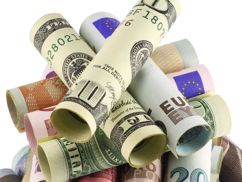 الكويت: الدولار الأمريكي يرتفع إلى 305ر0 دينار واليورو ينخفض إلى 337ر0 1