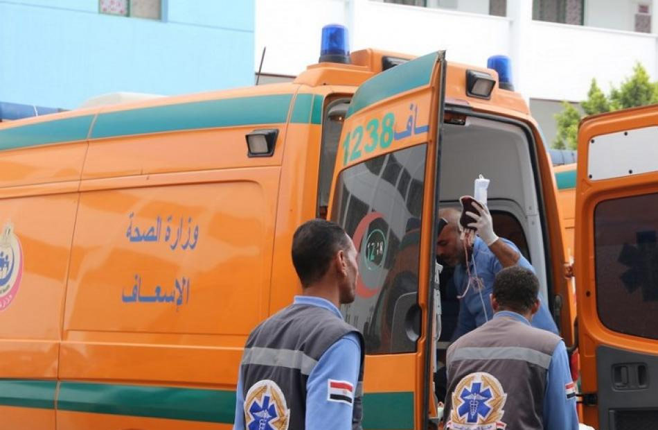 الصحة: الدفع بـ 10 سيارات إسعاف إلى موقع انهيار عقار بمنطقة أرض الجولف بالقاهرة.. ولا وفيات حتى الآن 1 19 2021 637569463170613357 611725378124