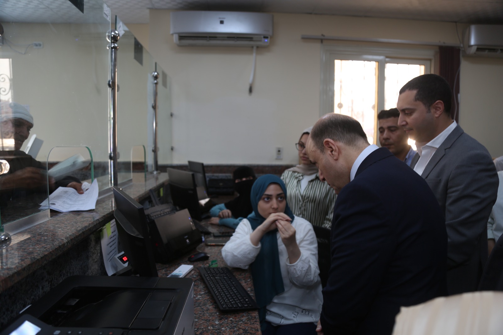 محافظا كفرالشيخ والغربية يوجهان بتذليل أي معوقات تواجه المواطنين المتقدمين للتصالح على مخالفات البناء 1 19 2024 638566502851973878 1971726060264