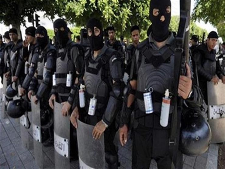 مصدر أمني ينفي احتجاز رجال الشرطة لعدد من المواطنين عقب اصطدام سيارة شرطة بمواطنة ونجلها 1 2017 10 27 10 27 26 4681726264083