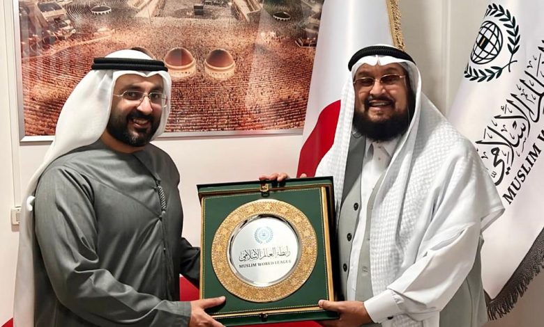 "حكماء المسلمين" يبحث مع المجلس الإسلامي بسنغافورة التعاون في نشر قيم التسامح والتعايش 1 2021 637721522709525200 9521725380584