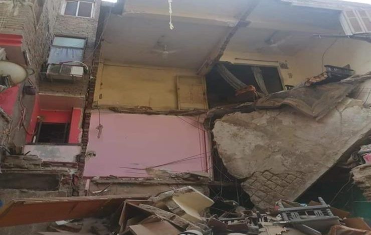 انهيار عقار بحدائق القبة ومحاولات لرجال الإنقاذ للبحث عن ناجين أسفل الأنقاض 1 2022 2 24 11 49 21 4941725460143