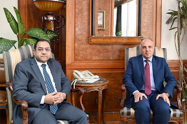 وزير الري يتسلم نتيجة المهندسين المقبولين مبدئيا للتعيين بالوزارة ويؤكد "حريصون على اختيار الأكفأ" 1 2023 638108447500671626 671725776164