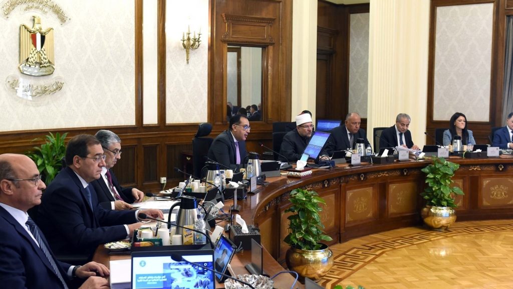 رئيس الوزراء يشارك في جلسة "التحول الصناعي وتحديث الزراعة والتنمية الخضراء" بقمة منتدى "فوكاك" 1 22023281633441122669121725523985